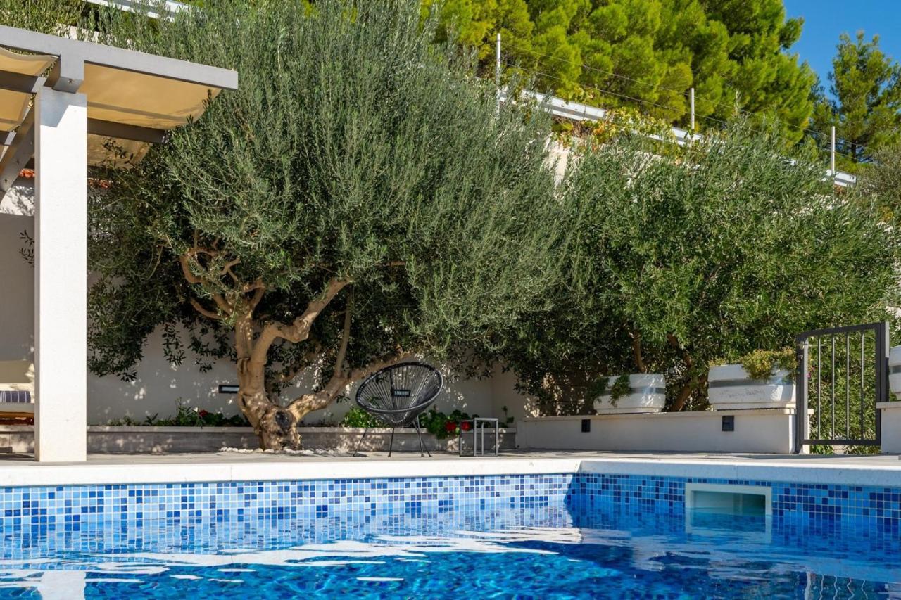 Villa Dream With Private Pool, 2 Bedrooms With En-Suite Bathrooms, Sea View Omis Exterior photo